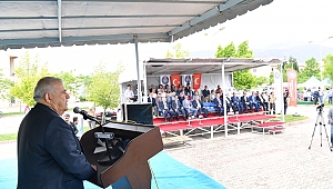 ONİKİŞUBAT BELEDİYESİ ÖĞRENCİLERİN YÜZÜNÜ GÜLDÜRDÜ