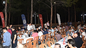 BAŞKAN OKAY, BASIN MENSUPLARIYLA SAHURDA BULUŞTU