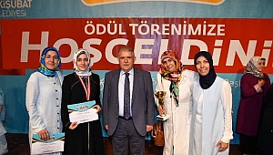BİLGİLİ ÖĞRENCİLER ÖDÜLLERİYLE BULUŞTU