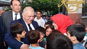 İFTAR PROGRAMLARIYLA RAMAZAN’DA GÖNÜLLERE TAHT KURDU