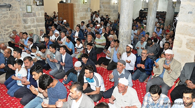 KADİR GECESİNDE ESHAB-I KEHF'E ZİYARETÇİ AKINI