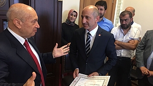 ÖZTUNÇ MİLLETVEKİLLİĞİ MAZBATASINI ALDI