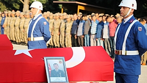 ŞEHİT ASKER VE KORUCU İÇİN KAHRAMANMARAŞ’TA TÖREN DÜZENLENDİ 