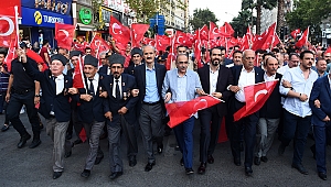 15 TEMMUZ’DA 15 BİN TÜRK BAYRAĞI