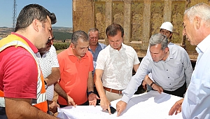 BAŞKAN BOZDAĞ TOKİ ÇALIŞMASINI YERİNDE İNCELEDİ