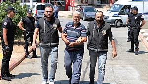 BORÇ İSTEYEN ARKADAŞINI ÖLDÜRDÜ 