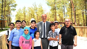 DULKADİROĞLU’NDA PARK VE BAHÇELERDE ÇOCUKLAR GÜVENDE