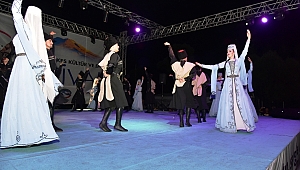 GÖKSUN ULUSLARARASI 13. KAFKAS KÜLTÜR VE SANAT FESTİVALİ BÜYÜK İLGİ GÖRDÜ