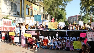 KAHRAMANMARAŞ’TA ÇOCUK İSTİSMARI PROTESTO EDİLDİ 