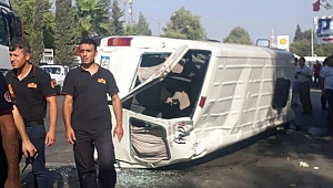 KAHRAMANMARAŞ’TA TRAFİK KAZASI: 3’Ü AĞIR 12 YARALI 