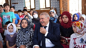 ONİKİŞUBAT'TA CAMİLER ÇOCUK AÇTI