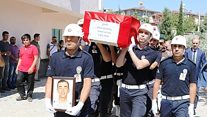 ŞEHİT POLİS MEMURU SON YOLCULUĞUNA UĞURLANDI 