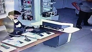 TABLET HIRSIZI TUTUKLANDI 
