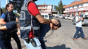 ARIZALANAN ARAÇLARINI ÇEKMEK İÇİN OTOMOBİL ÇALMIŞLAR 