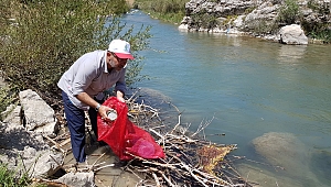 BAŞKAN GÜVEN HURMAN NEHRİ'NDE TEMİZLİK YAPTI…