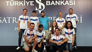 BÜYÜKŞEHİR SATRANÇ TAKIMI TÜRKİYE 3.’SÜ OLDU