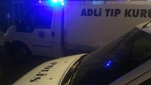 CİNNET GEÇİREN ŞAHIS, ANNESİNİ VE KARDEŞİNİ ÖLDÜRDÜ 