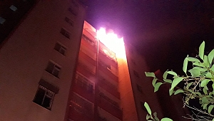KAHRAMANMARAŞ’TA 9 KATLI APARTMANDA ÇIKAN YANGIN PANİĞE NEDEN OLDU 