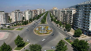 KAHRAMANMARAŞ'TA DEPREM FIRTINASI 