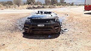 LÜKS CİP  ALEV ALEV ERİDİ 