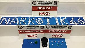 PARKTA UYUŞTURUCU SATIŞI YAPAN 1 KİŞİ YAKALANDI 