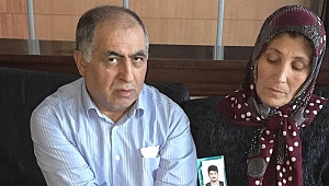 GURBETÇİ AİLE 8 AYDIR KAYIP OĞULLARINI ARIYOR 