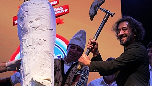 KAHRAMANMARAŞ’TA FETTAH CAN KONSERİ 