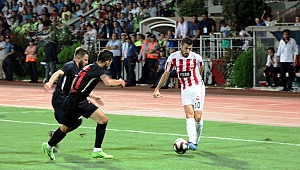 KAHRAMANMARAŞSPOR: 0 - FATİH KARAGÜMRÜKSPOR: 1 