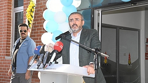 MAHİR ÜNAL “ ONİKİŞUBAT BELEDİYESİ HÜKÜMET GİBİ HİZMET VERİYOR”