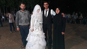 SURİYELİ ÇİFTİ MAHALLELİ EVLENDİRDİ 