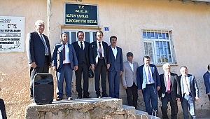 3 EĞİTİM NEFERİ, ŞEHİT EDİLDİKLERİ OKULDA DUALARLA ANILDI 