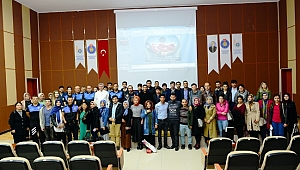 KAHRAMANMARAŞ EMNİYETİ KSÜ’DE “GENÇLERİN SUÇA YÖNELİMİNİN ENGELLENMESİ” KONFERANSI VERDİ