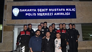 KİMLİK KONTROLÜNDE ORTAYA ÇIKTI 23 YILDIR HER YERDE ARIYORLARDI