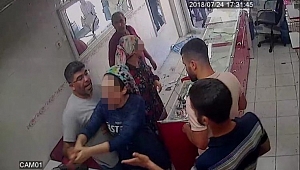 KIZ KARDEŞLER CEP TELEFONU BAYİSİNİ ÇEKİÇLE BASTI