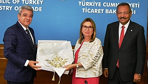 KMTSO'DAN TİCARET BAKANI RUHSAR PEKCAN'A ZİYARET