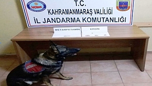 OTOMOBİLDEKİ UYUŞTURUCUYU 