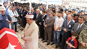ŞEHİT ÖZEL HAREKAT POLİSİ TOPRAĞA VERİLDİ 