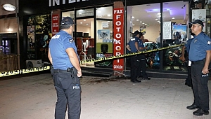  SİGARA VERMEDİ DİYE DEFALARCA BIÇAKLANDI 