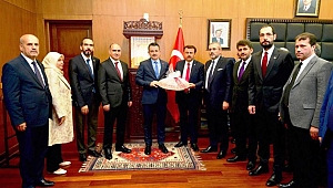 BAKAN PAKDEMİRLİ’DEN BÜYÜKŞEHİR’E ZİYARET