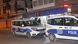 BEYLİKDÜZÜ'NDE ESKİ MUHTAR DEHŞET SAÇTI: 4 YARALI