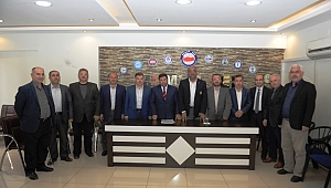 DİNİ VE DİN ADAMINI SİYASETE ALET ETMEYİN