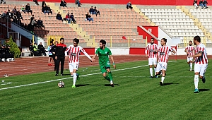 KAHRAMANMARAŞSPOR: 0 - KIRKLARELİSPOR: 2 
