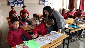 TEMİZLİĞİNİ YAPTIĞI ÜNİVERSİTEDE OKUYUP ÖĞRETMEN OLDU