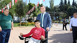 BAŞKAN BOZDAĞ'DAN 3 ARALIK DÜNYA ENGELLİLER GÜNÜ MESAJI