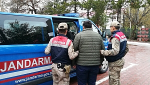 CEZAEVİ FİRARİSİ, JANDARMANIN TAKİBİ SONUCUNDA YAKALANDI 