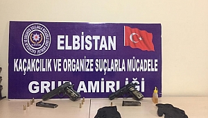 ELBİSTAN’DA SİLAH KAÇAKÇILIĞI OPERASYONUNDA 2 KİŞİ TUTUKLANDI 