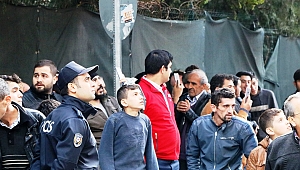 İNTİHAR GİRİŞİMİNDE VATANDAŞLARIN CANLI YAYIN TELAŞI 