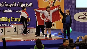 MİLLİ HALTERCİ MELİKE GÜNAL’DAN ÜÇ BRONZ MADALYA
