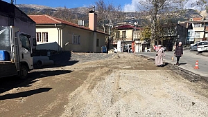 SARAYALTI CADDESİ'NDE ÇALIŞMALAR DEVAM EDİYOR