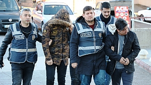TEMİZLİKÇİ ANNESİNDEN ANAHTARI ÇALIP, EVDEN BİLGİSAYAR ÇALDI 